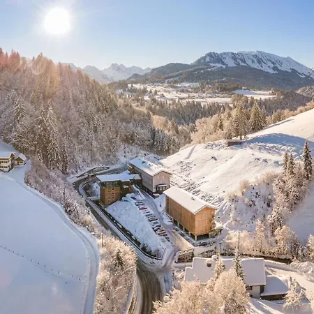 Oberstdorf Hostel *